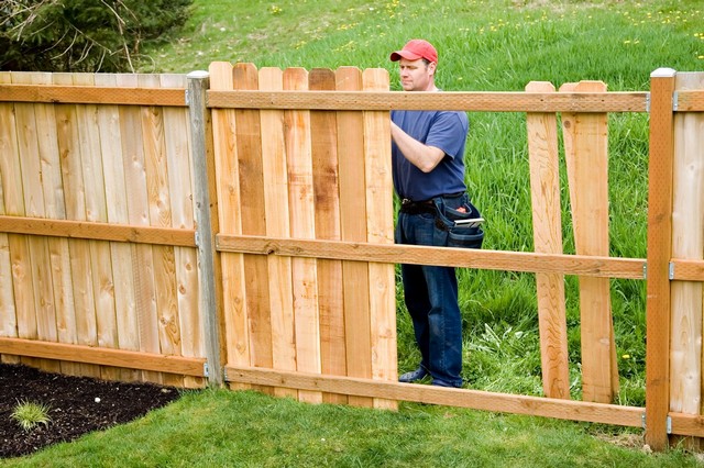 Fencing Kew, North Sheen, TW9